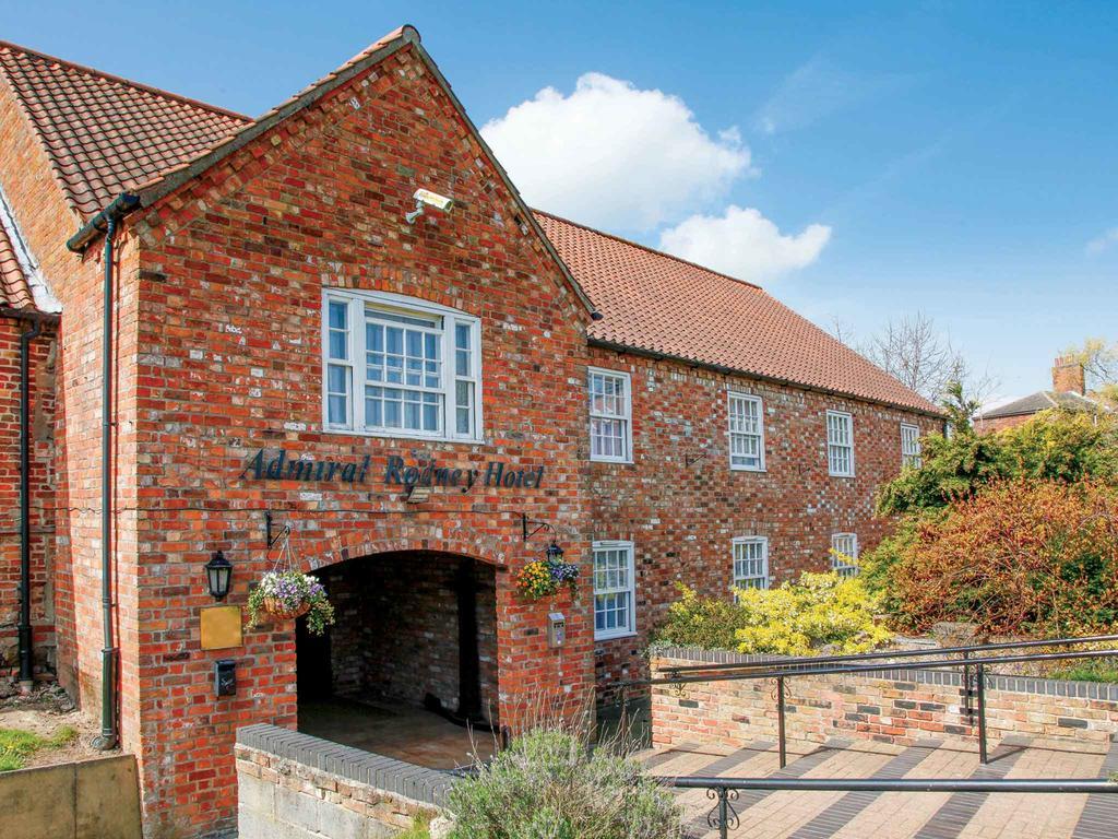 The Admiral Rodney Hotel, Horncastle, Lincolnshire ฮอร์นคาสเซิล ภายนอก รูปภาพ