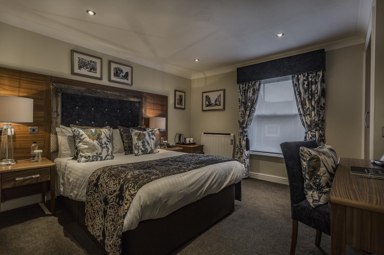 The Admiral Rodney Hotel, Horncastle, Lincolnshire ฮอร์นคาสเซิล ภายนอก รูปภาพ