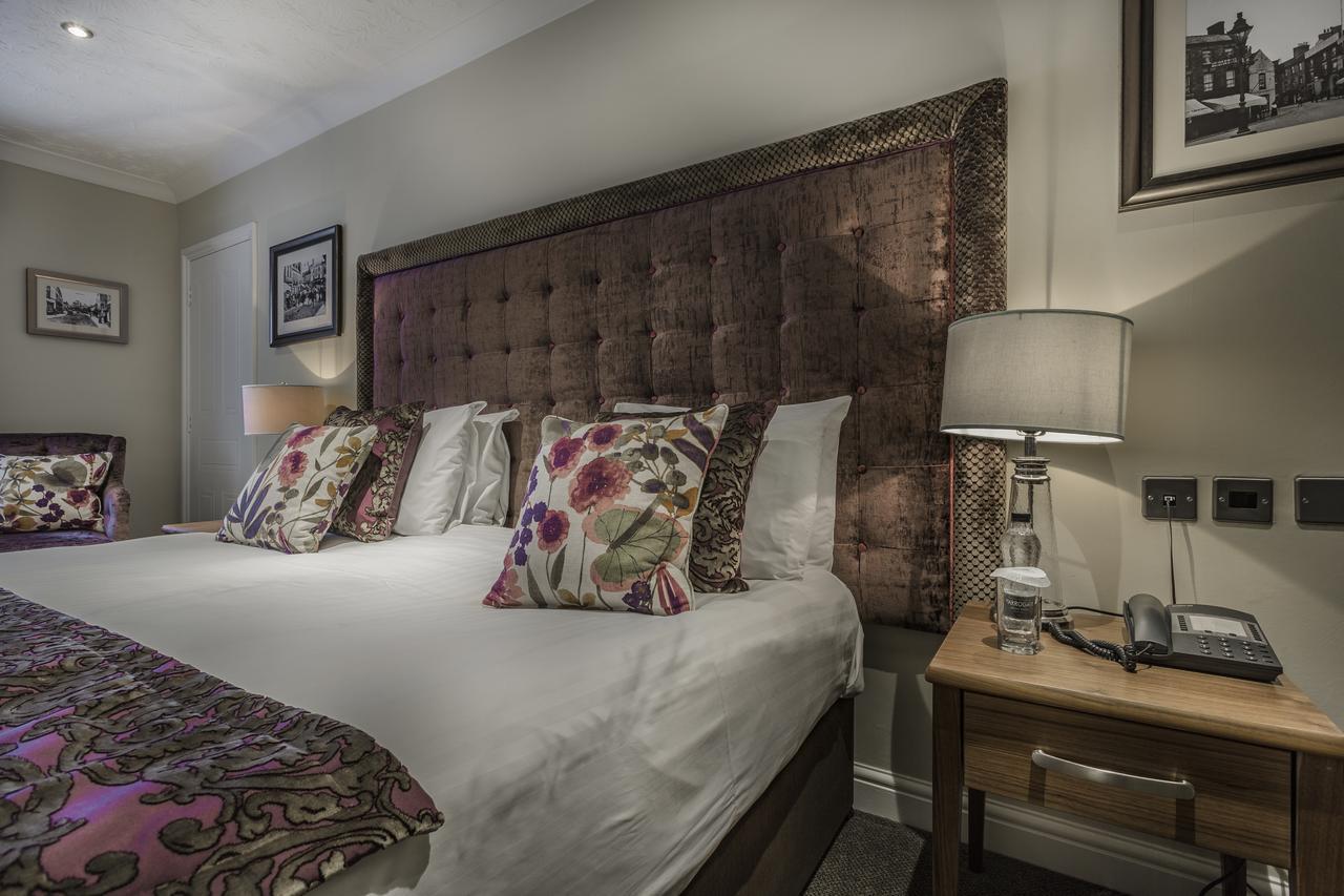 The Admiral Rodney Hotel, Horncastle, Lincolnshire ฮอร์นคาสเซิล ภายนอก รูปภาพ
