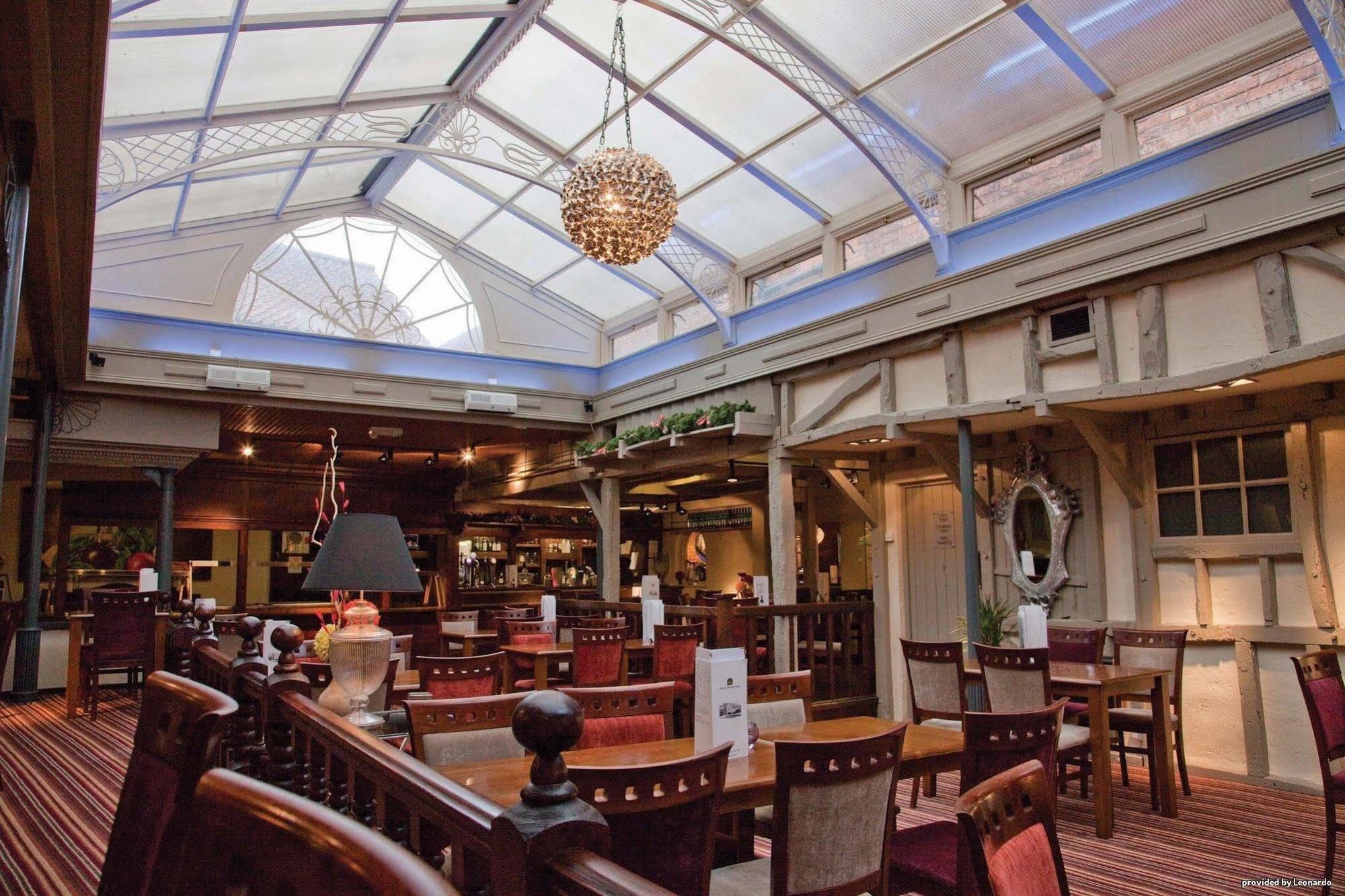 The Admiral Rodney Hotel, Horncastle, Lincolnshire ฮอร์นคาสเซิล ภายนอก รูปภาพ