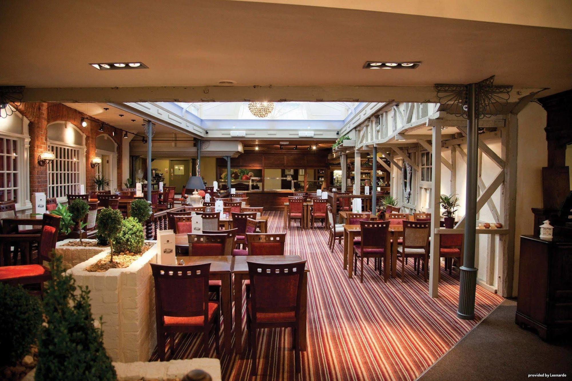The Admiral Rodney Hotel, Horncastle, Lincolnshire ฮอร์นคาสเซิล ร้านอาหาร รูปภาพ