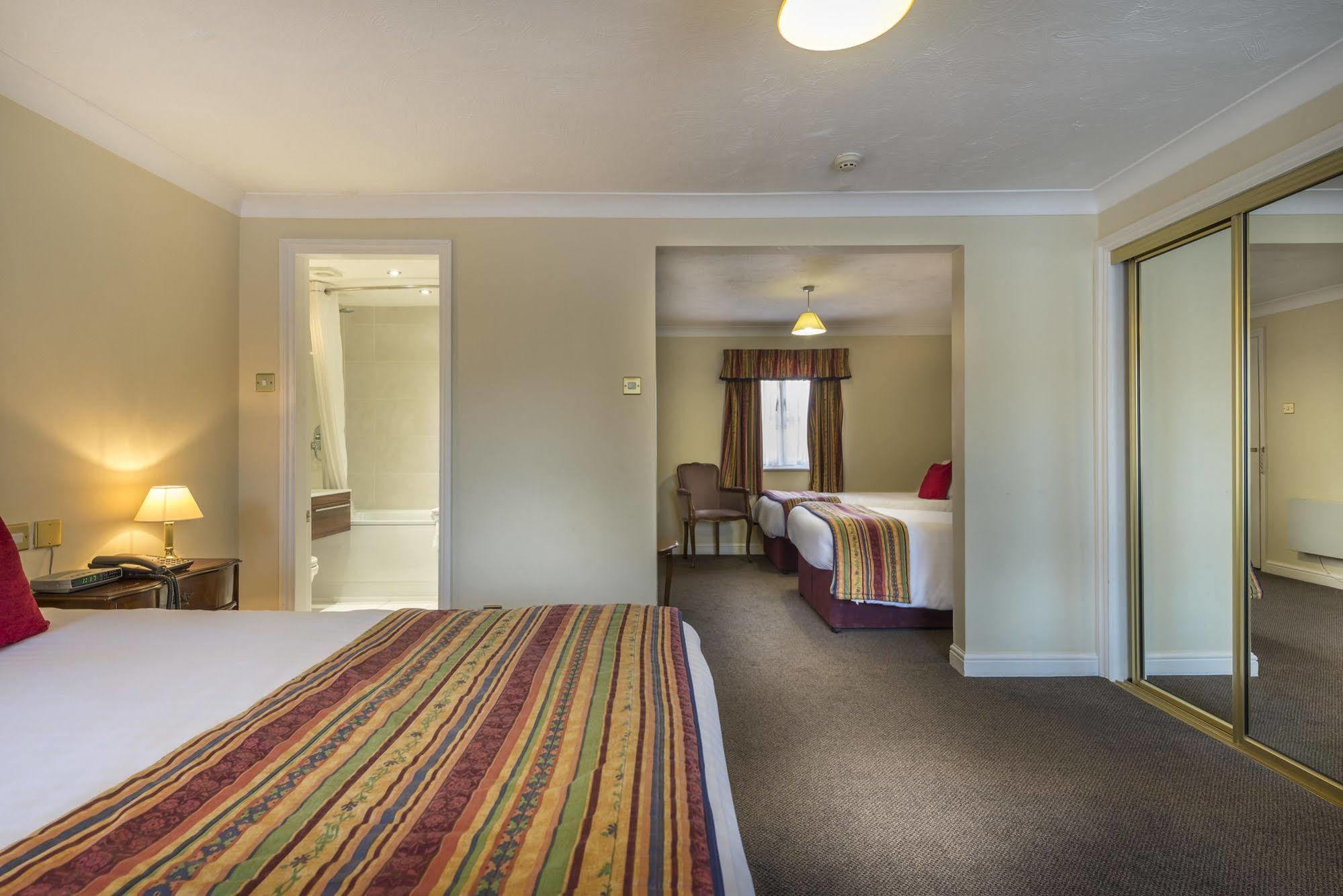 The Admiral Rodney Hotel, Horncastle, Lincolnshire ฮอร์นคาสเซิล ภายนอก รูปภาพ