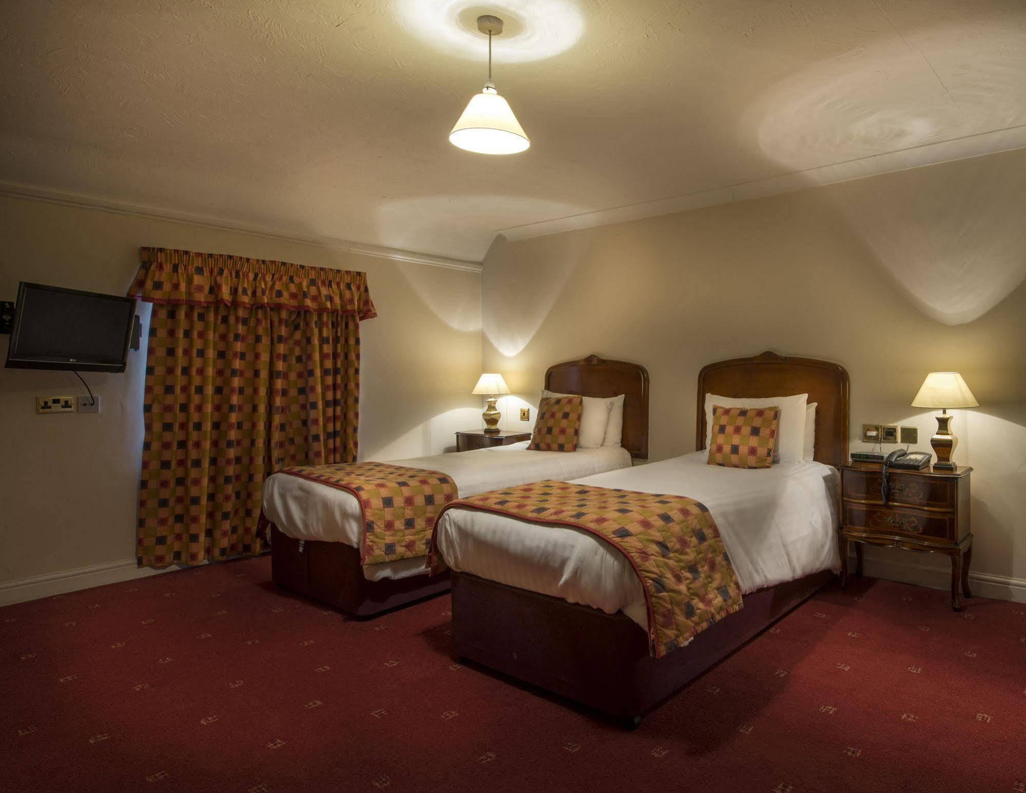 The Admiral Rodney Hotel, Horncastle, Lincolnshire ฮอร์นคาสเซิล ภายนอก รูปภาพ